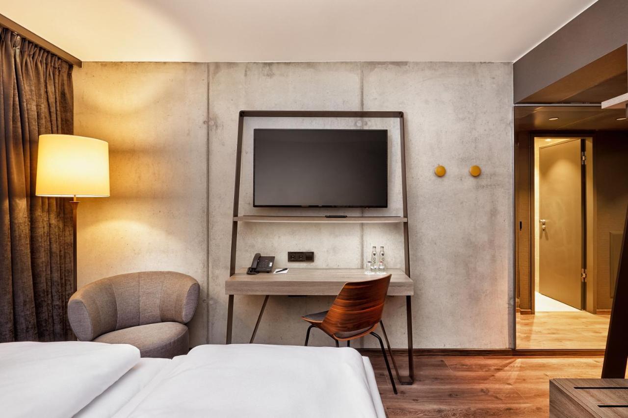 Hyperion Hotel Lipsko Exteriér fotografie A room at the hotel